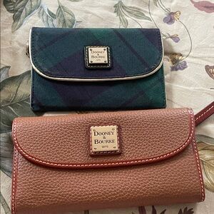 Dooney & Bourke Green Plaid and Brown Wallet Set